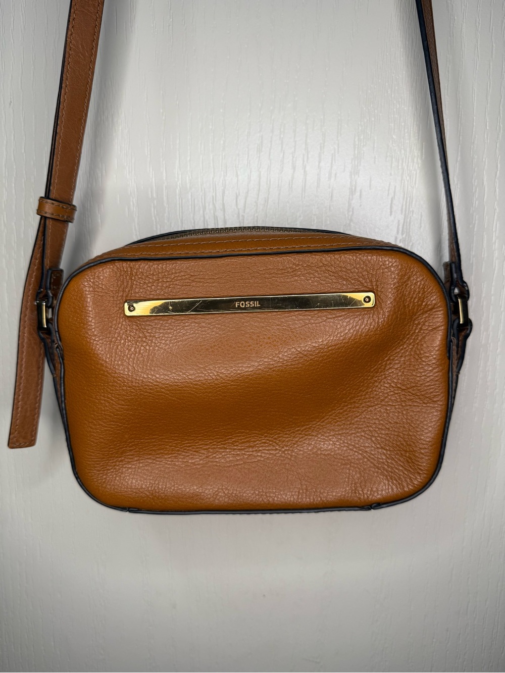 Fossil Women's Tan Leather Crossbody Bag
